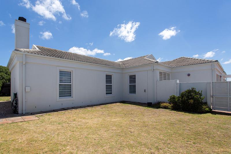 3 Bedroom Property for Sale in Sunningdale Western Cape